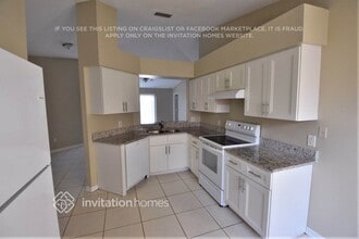 12210 Matchfield Way in Riverview, FL - Building Photo - Building Photo