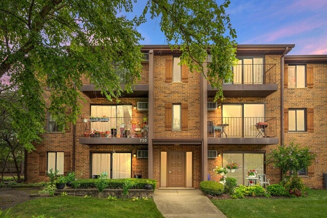 property at 730 Briar Hill Ln