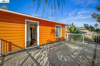 4130 Wakefield Loop in Fremont, CA - Building Photo - Building Photo