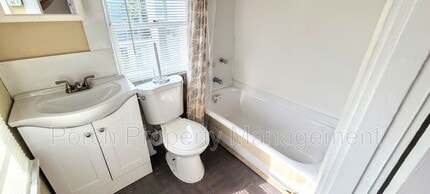 320 N Barcelona St in Pensacola, FL - Building Photo - Building Photo