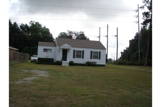 103 Dellwood Cir in Warner Robins, GA - Foto de edificio - Building Photo