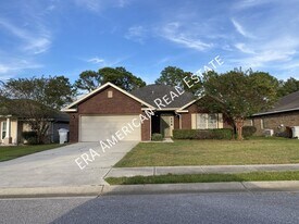 2024 Bright Water Dr in Gulf Breeze, FL - Building Photo