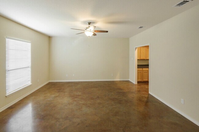 150-156-156 Bentwood Dr in Robinson, TX - Building Photo - Building Photo