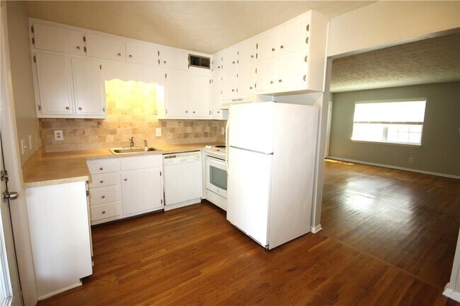 606 Coventry Rd-Unit -1 in Decatur, GA - Building Photo - Building Photo