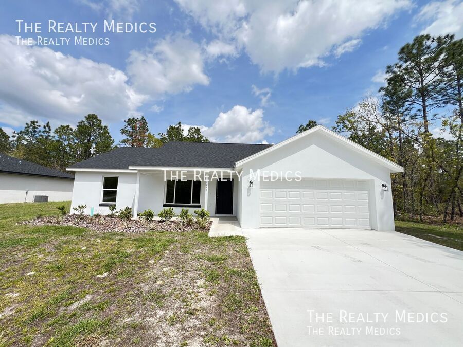 7743 SW 146th Ln Rd in Ocala, FL - Building Photo