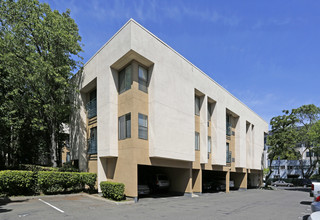 Brannon Court in Sacramento, CA - Foto de edificio - Building Photo