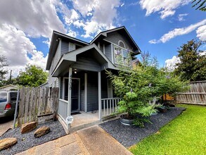 4708 Park Dr in Houston, TX - Building Photo - Building Photo