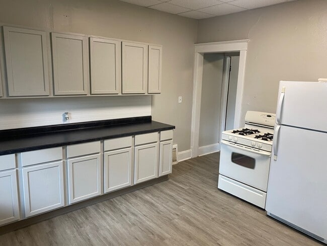 property at 231 44th St