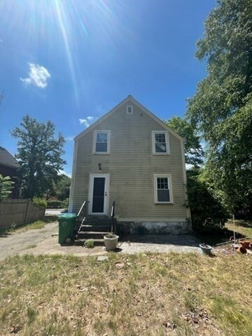 40 Butts St in Newton, MA - Building Photo - Building Photo