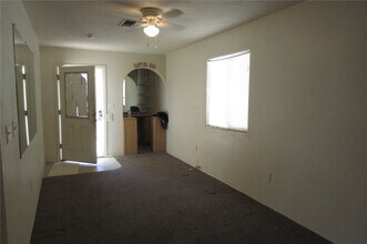 1948 Del Norte Dr in Bullhead City, AZ - Building Photo - Building Photo