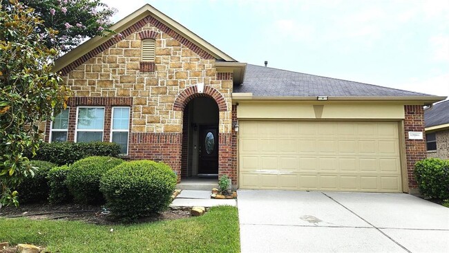 12006 Golden Lodge Ln