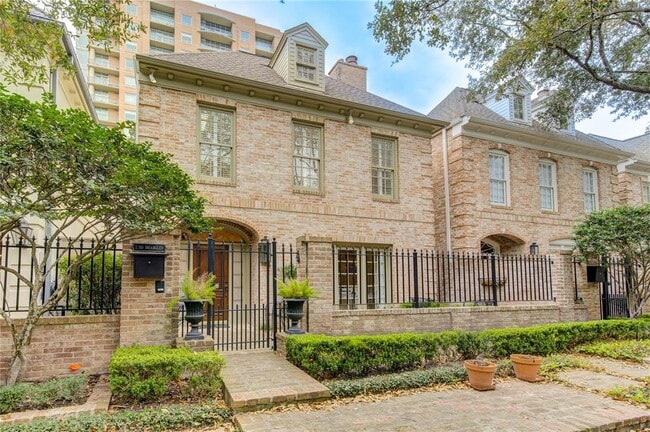 property at 2310 Briarglen Dr