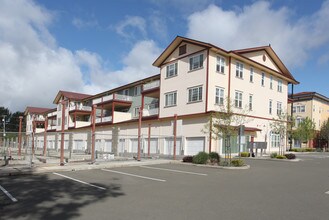 164 Johnson St in Windsor, CA - Building Photo - Building Photo