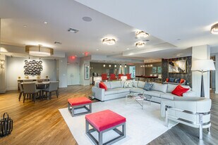 2000 Pennsylvania Avenue in Wilmington, DE - Building Photo