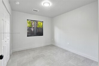 861 NW 6th Ave in Pompano Beach, FL - Building Photo - Building Photo