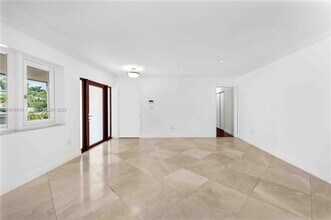 12511 Ramiro St in Coral Gables, FL - Building Photo - Building Photo