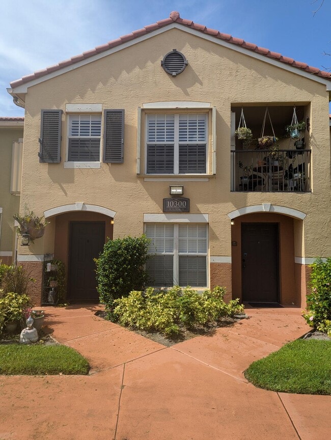 property at 10300 Fox Trail Rd S