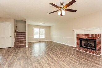 210 St Lukes Ln in Smyrna, TN - Building Photo - Building Photo