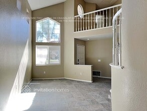 30168 Milano Rd in Temecula, CA - Foto de edificio - Building Photo