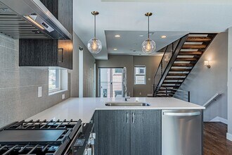 2862 Hazel Ct in Denver, CO - Building Photo - Building Photo
