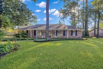 26926 Maplewood Dr in Spring, TX - Building Photo - Building Photo