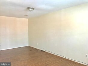 9517 Hagel Cir in Lorton, VA - Building Photo - Building Photo