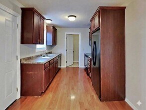 5673 S Lexington Ave in Springfield, MO - Building Photo - Building Photo