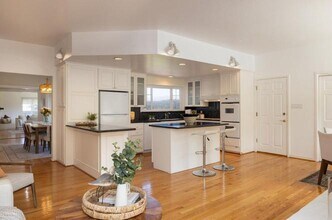 3050 Ribera Rd in Carmel, CA - Building Photo - Building Photo