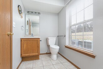 Ozark South Apartments in Ozark, MO - Building Photo - Building Photo