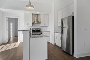 Kress on Dexter in Montgomery, AL - Building Photo