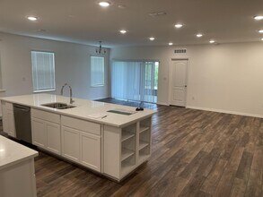 2592 Pinwherry St in Palm Bay, FL - Building Photo - Building Photo