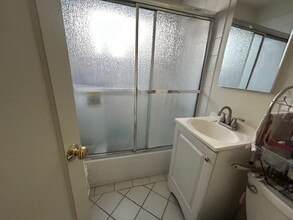 1357 Pearl St in Alameda, CA - Building Photo - Interior Photo