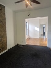 1230 W Hubbard St, Unit #2 in Chicago, IL - Foto de edificio - Building Photo
