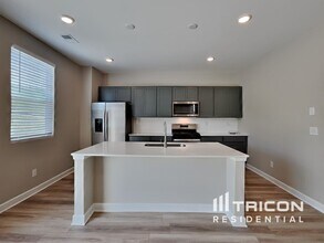 160 Millbrook Dr in Spring Hill, TN - Building Photo - Building Photo