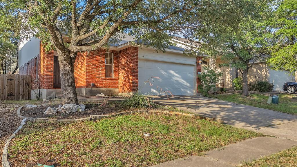 1012 Traci Michelle Dr in Pflugerville, TX - Building Photo