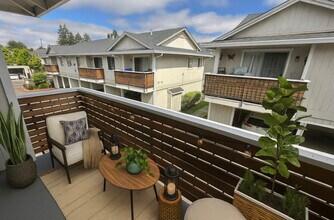 Glenn Manor in Rohnert Park, CA - Building Photo - Building Photo