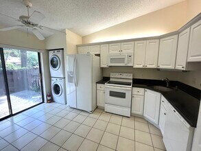 4928 Sable Pine Cir in West Palm Beach, FL - Building Photo - Building Photo
