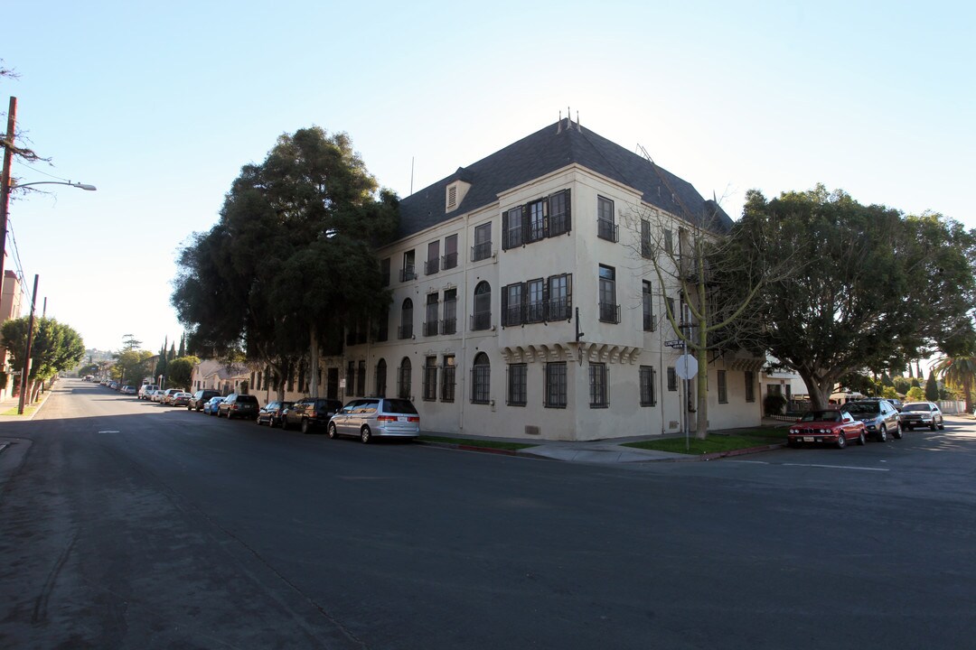 4848 Lexington Ave in Los Angeles, CA - Building Photo