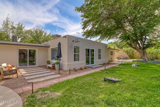 761 Camino Real Ave in El Paso, TX - Building Photo - Building Photo