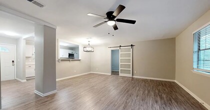 1815 Herringbone Hollow in Lithonia, GA - Building Photo - Building Photo