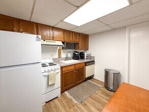 10 Shadowbrook Ln in Milford, MA - Building Photo - Building Photo