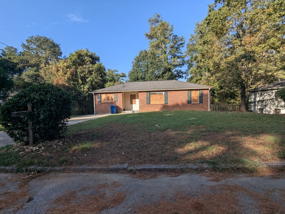 2803 Marco Dr NW in Atlanta, GA - Building Photo