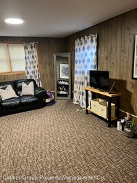 7917 University Ave photo'