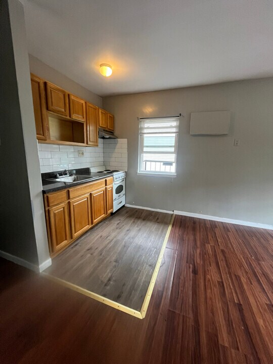 47 Lenox Ave, Unit 7 in East Orange, NJ - Foto de edificio