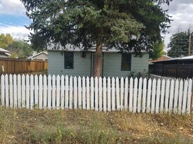 681 Lincoln St in Craig, CO - Building Photo