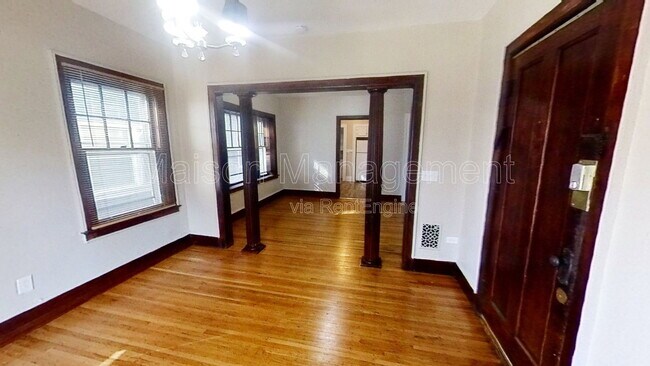 100 Laburnam Crescent in Rochester, NY - Building Photo - Building Photo