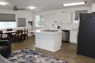 75 Loha St in Makawao, HI - Building Photo - Building Photo