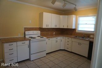 2319 32nd St in Lubbock, TX - Building Photo - Building Photo