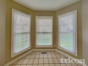 3279 Wheaton Ct in Columbus, IN - Building Photo - Building Photo