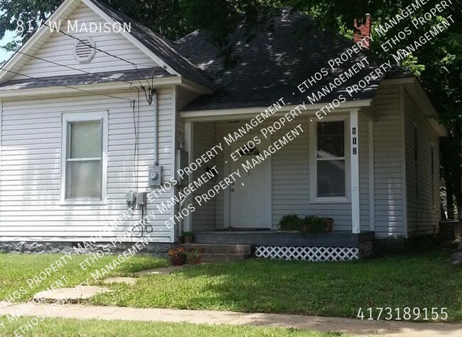 property at 817 W Madison St